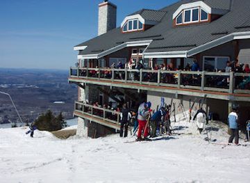massachusetts/wachusett-mountain-ski-area/nightclub/montachusett-ski-snowboard-club
