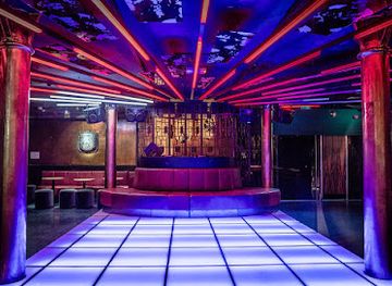 netherlands/amsterdam/museumplein/nightclub/jimmy-woo