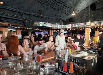 rhode-island/narragansett/nightclub/ocean-mist