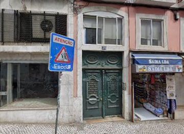 portugal/lisbon/bairro-alto/nightclub/nattliv-testauranger