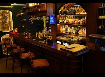 india/tawang/nightclub/66-f-lounge-bar