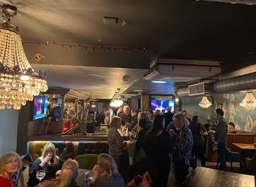 jersey/st-brelade-s-bay/nightclub/rojo