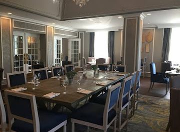 canada/regina/cathedral-village/nightclub/circa-27