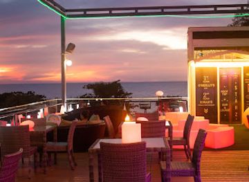 thailand/phuket/karon/nightclub/starz-rooftop-bar-lounge