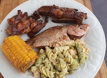 the-bahamas/andros-island/nightclub/frog-town-bar