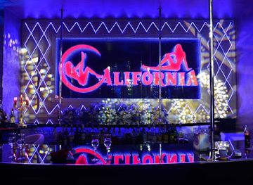 armenia/khor-virap/nightclub/californiayin-gisherayin-akumb