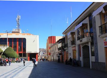 bolivia/lake-titicaca/nightclub/club-kuntur