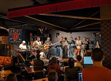 switzerland/zug/nightclub/hiden-harlekin-jazz-kissa