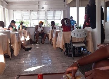 barbados/saint-philip/nightclub/boobilicious-premium-lounge