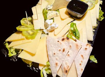 tunisia/tunis/sidi-bou-said/nightclub/red-kiss