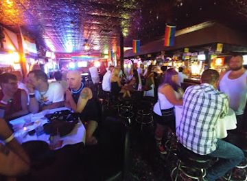 michigan/lansing/nightclub/esquire-bar