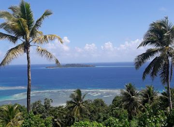 micronesia/weno/nightclub/japanese-wwii-lighthouse