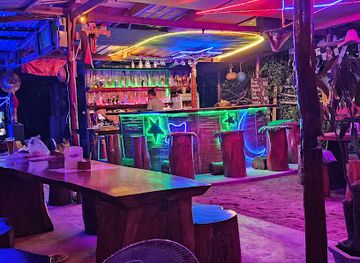 thailand/koh-samui/maenam/nightclub/hour-bar-2