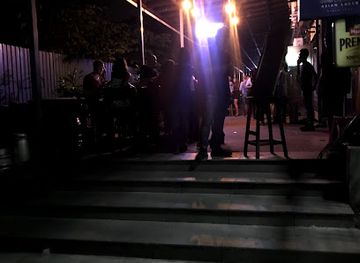 7th Joint Bar & Grill