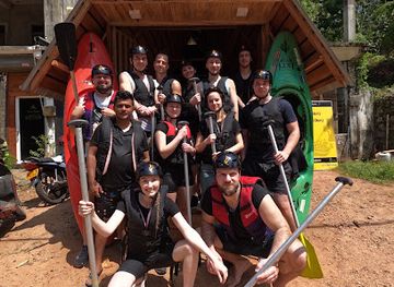 sri-lanka/kitulgala/nightclub/rafting-kitulgala-paddle-sri-lanka-adventure