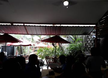 colombia/cauca-valley/nightclub/lolas-club-colombia