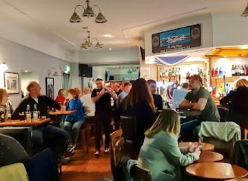 united-kingdom/loch-lomond-&-the-trossachs-national-park/bar/dog-house