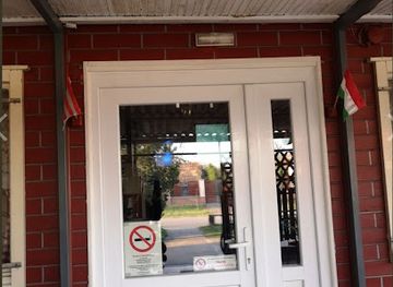 hungary/tokaj-wine-region/nightclub/kaviar-presszo