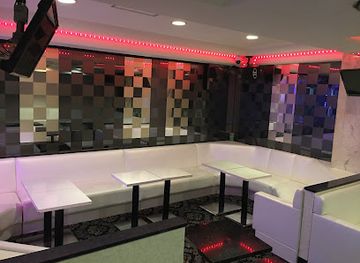 japan/tokyo/ueno/nightclub/upstage-2