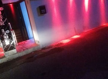 albania/mysia/nightclub/boleros-club