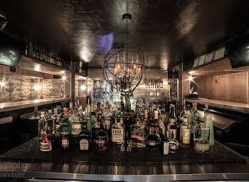 The Point Bar and Lounge