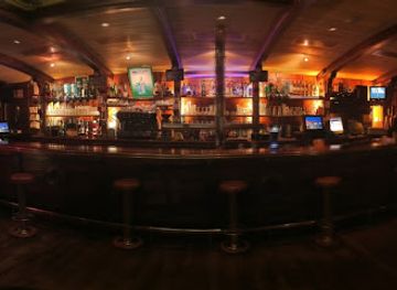 france/saint-malo/nightclub/cunningham-s-bar