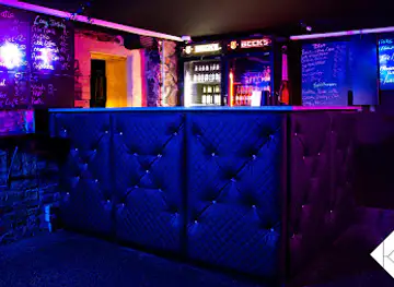 KÄTZ | LIFESTYLE & DANCECLUB | DRINKS & FOOD I SAUNA & POOLS