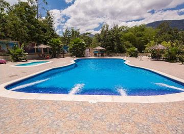 haiti/gonaives/nightclub/heavenly-village-night-club