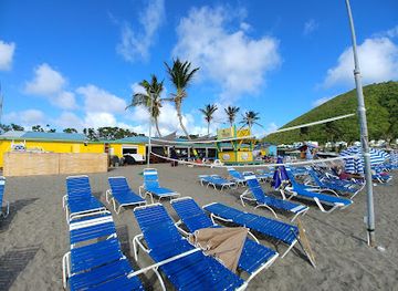 Vibes Beach Bar