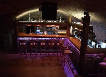 Kapitol pub