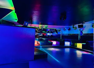 france/grenoble/nightclub/the-george-v-grenoble