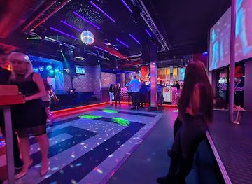 estonia/parnu-beach/nightclub/ooklubi-vaarikas