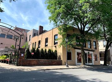 new-york/adirondack-mountains/nightclub/the-night-owl