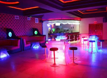 Club Next