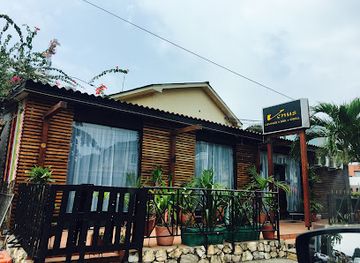 ghana/mole-national-park/nightclub/firefly-lounge-bar