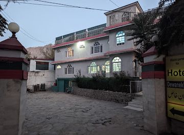 pakistan/skardu/nightclub/dewan-e-khas-hotel-restaurant