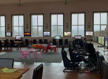 romania/fagaras-mountains/nightclub/das-erste-biergarten