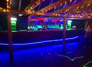 Paloma Club