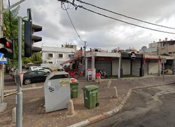 israel/holon/nightclub/pinat-hai