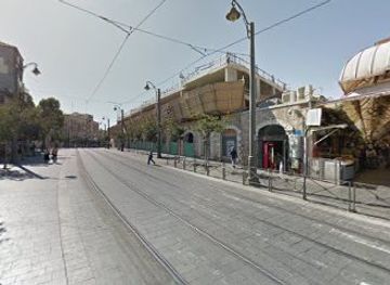 israel/jerusalem/nightclub/solushan-lein