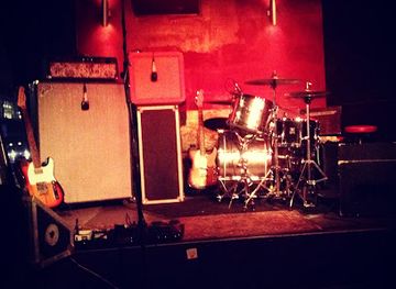 germany/berlin/kreuzberg/nightclub/monarch-bar