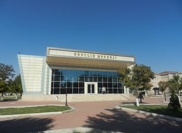 azerbaijan/nakhchivan-autonomous-republic/nightclub/genclik-merkezi