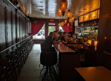 alabama/montgomery/old-cloverdale/nightclub/leroy