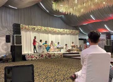 Sabrina weeding Hall