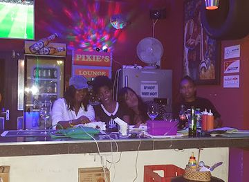 kenya/mombasa/nightclub/pixies-lounge
