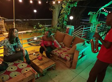 central-african-republic/sangha-river/nightclub/sewa-bar