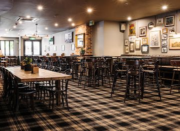 australia/southern-highlands/nightclub/the-royal-hotel-bowral