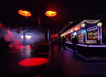 Apollo A Live Club