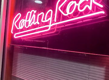 australia/noosa/nightclub/the-rolling-rock