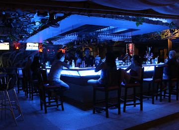 philippines/boracay/station-1/nightclub/bar